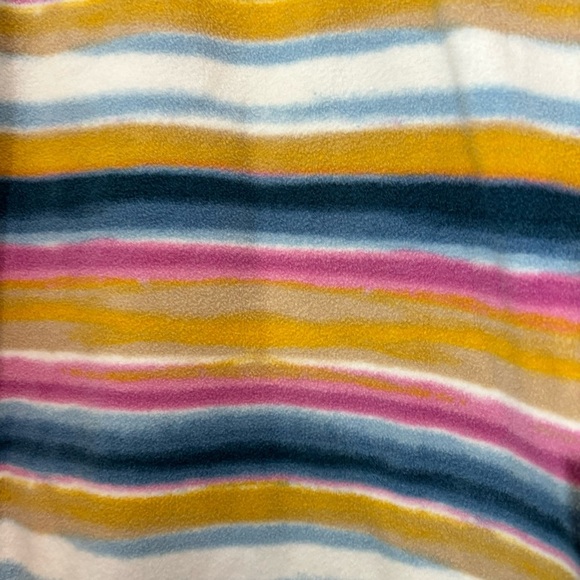 ❤️2/$15 or 3/$21❤️NWT Eddie Bauer Striped 1/4 Zipped Pullover Fleece, Size M - Picture 2 of 11